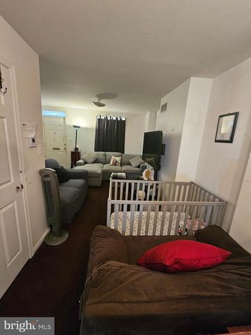 2523 W STERNER ST, Philadelphia, PA 19132