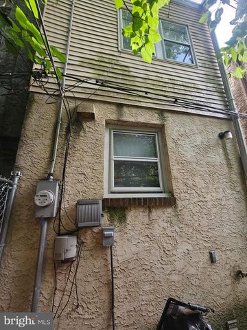 2523 W STERNER ST, Philadelphia, PA 19132