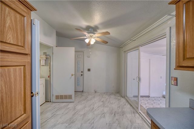 5421 Genoa Avenue, Pahrump, NV 89060