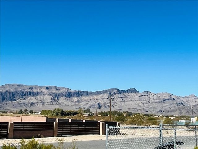 5421 Genoa Avenue, Pahrump, NV 89060