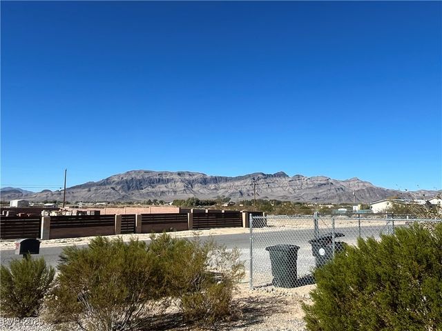 5421 Genoa Avenue, Pahrump, NV 89060