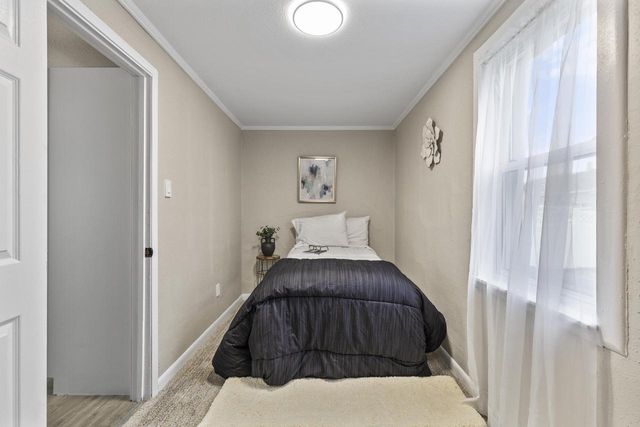 1143 S 23rd STREET, Manitowoc, WI 54220