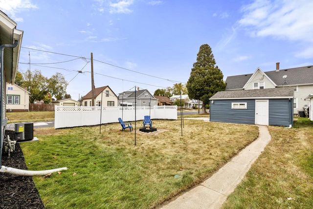 1143 S 23rd STREET, Manitowoc, WI 54220