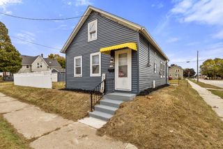 1143 S 23rd STREET, Manitowoc, WI 54220