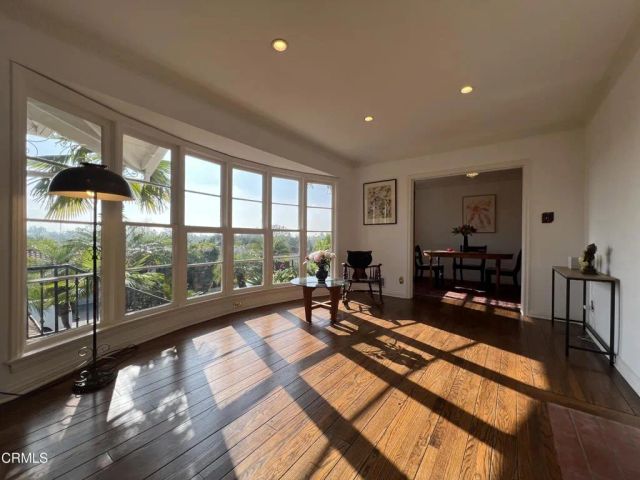 345 Malcolm Drive, Pasadena, CA 91105