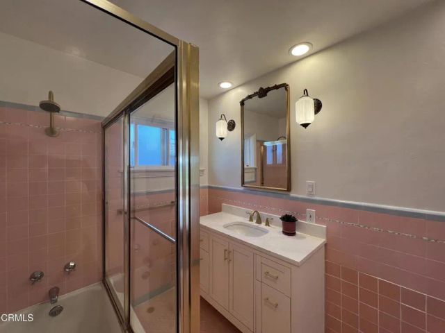 345 Malcolm Drive, Pasadena, CA 91105