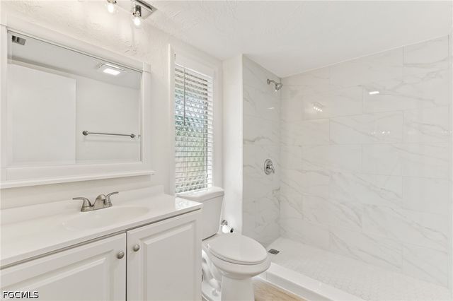 4277 Island CIR 1, Fort Myers, FL 33919