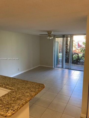 10765 Cleary Blvd 103, Plantation, FL 33324