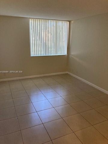 10765 Cleary Blvd 103, Plantation, FL 33324