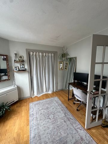 166 West Sixth Street 2, Boston, MA 02127