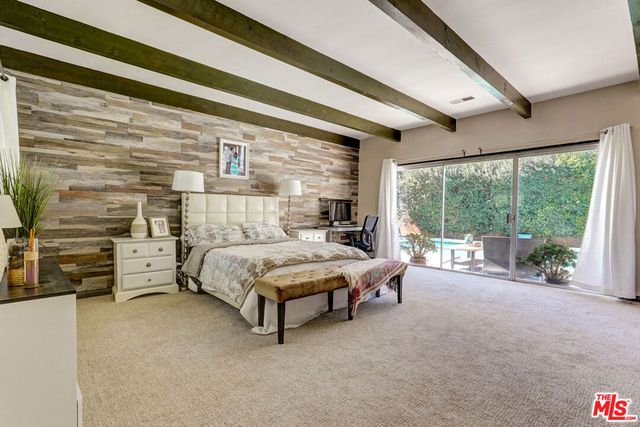 5003 Alhama Drive, Woodland Hills, CA 91364