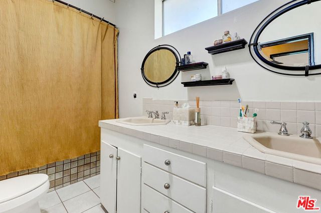 5003 Alhama Drive, Woodland Hills, CA 91364