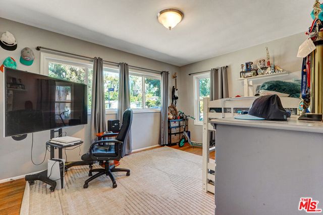 5003 Alhama Drive, Woodland Hills, CA 91364