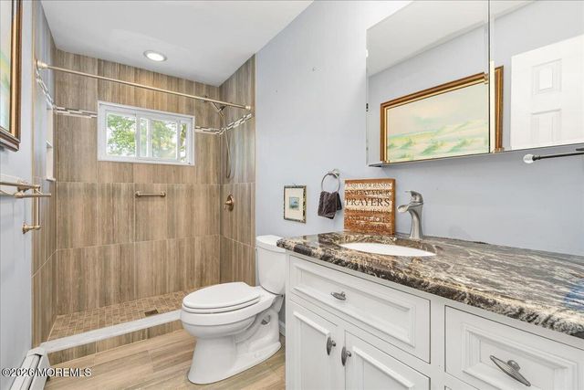 83 Walnut Ave Avenue, Red Bank, NJ 07701