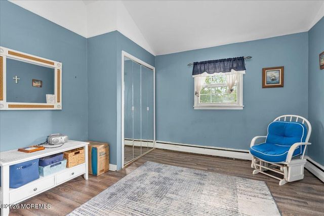 83 Walnut Ave Avenue, Red Bank, NJ 07701