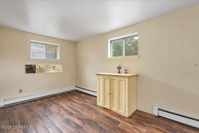 83 Walnut Ave Avenue, Red Bank, NJ 07701