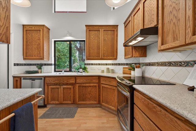 1700 Escalona Drive K, Santa Cruz, CA 95060