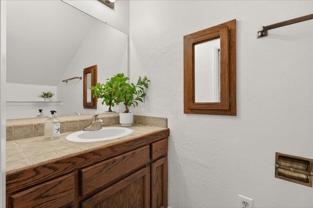 1700 Escalona Drive K, Santa Cruz, CA 95060