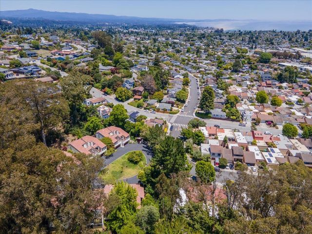 1700 Escalona Drive K, Santa Cruz, CA 95060