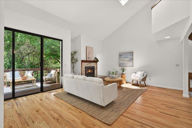 1700 Escalona Drive K, Santa Cruz, CA 95060