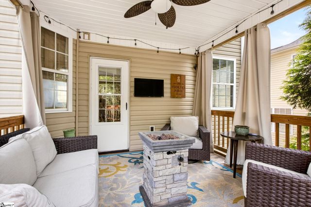 702 Austin Woods Court, Greer, SC 29651