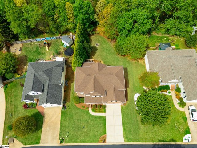 702 Austin Woods Court, Greer, SC 29651