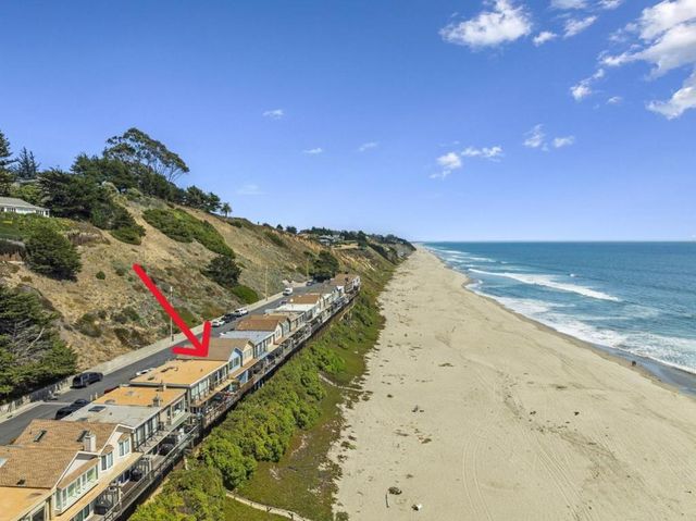 392 Oceanview Drive, La Selva Beach, CA 95076
