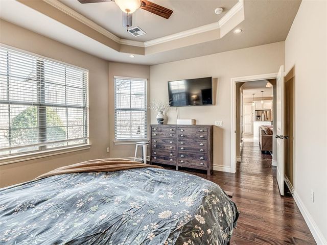 3716 Oakridge Circle, Edmond, OK 73034