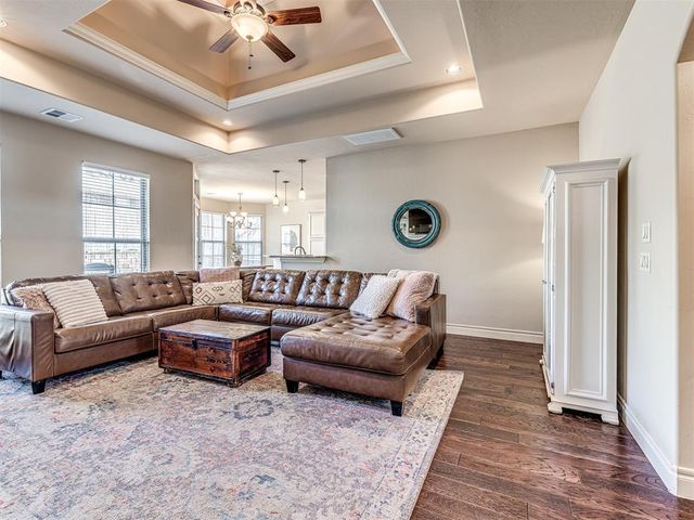 3716 Oakridge Circle, Edmond, OK 73034