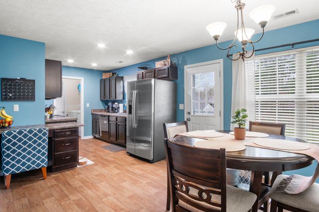 3306 Barretts Ridge Dr, Murfreesboro, TN 37130