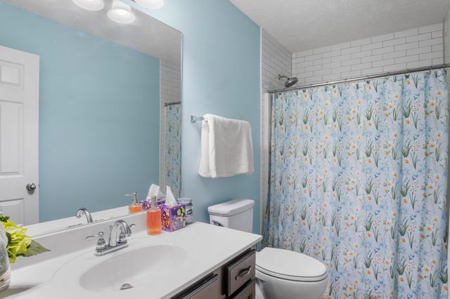 3306 Barretts Ridge Dr, Murfreesboro, TN 37130