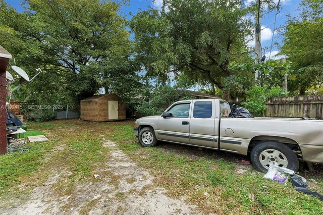 2390 Superior St, Opa-locka, FL 33054