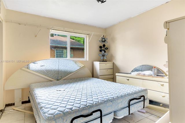 2390 Superior St, Opa-locka, FL 33054