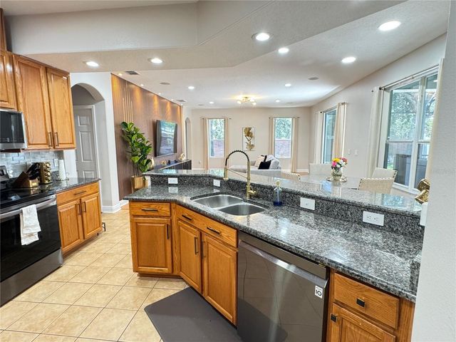 15336 FIRELIGHT DRIVE, Winter Garden, FL 34787