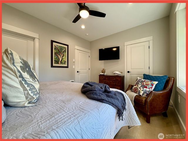 247 Clover Creek Avenue NW, Ocean Shores, WA 98569