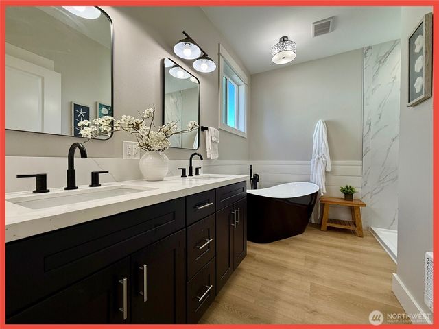 247 Clover Creek Avenue NW, Ocean Shores, WA 98569