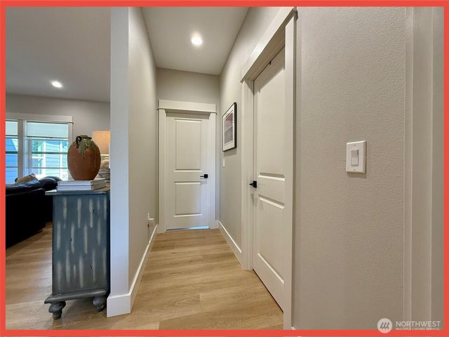 247 Clover Creek Avenue NW, Ocean Shores, WA 98569