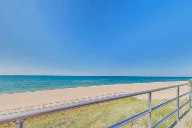 250 W Lake Front Drive W, Beverly Shores, IN 46301