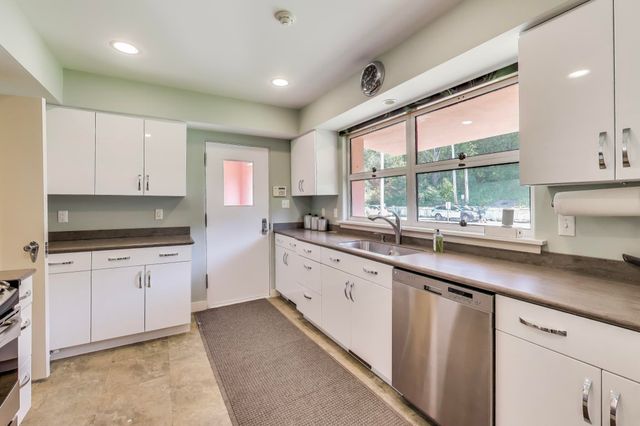 250 W Lake Front Drive W, Beverly Shores, IN 46301