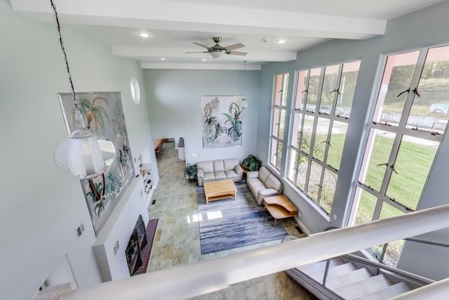 250 W Lake Front Drive W, Beverly Shores, IN 46301