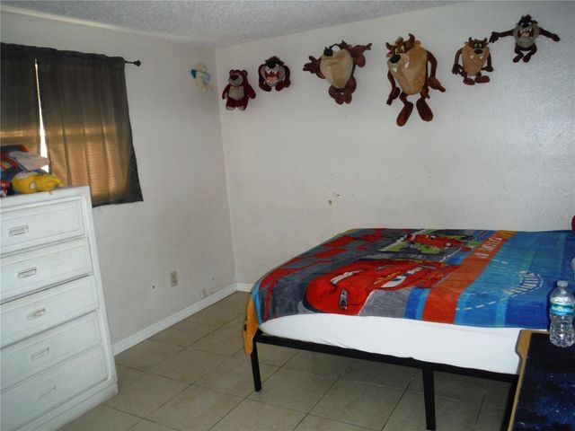 118 LAKE AVENUE SE, Largo, FL 33771