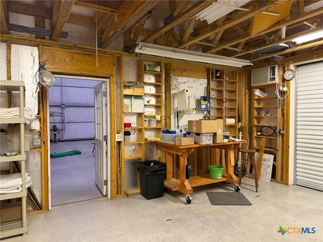 442 Tailwind Drive, Seguin, TX 78155