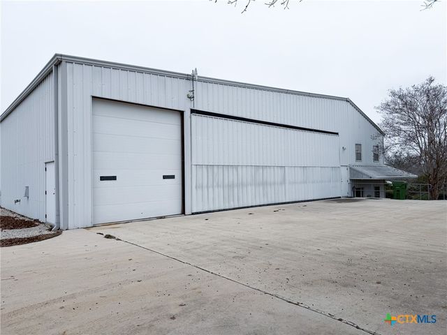 442 Tailwind Drive, Seguin, TX 78155