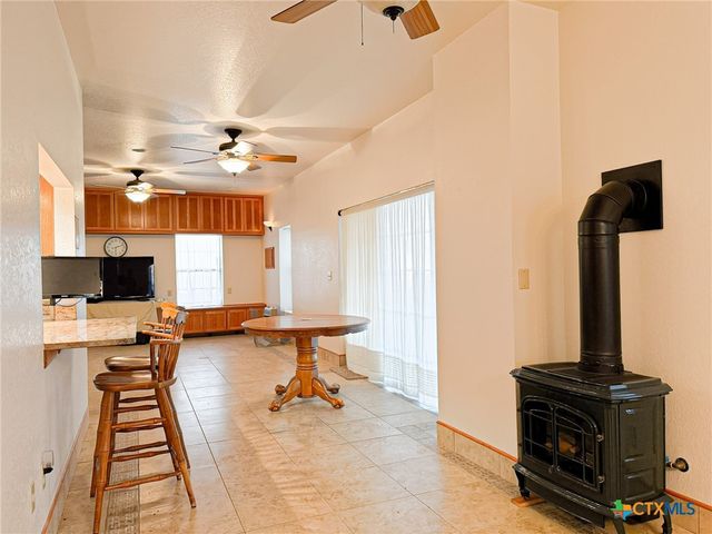 442 Tailwind Drive, Seguin, TX 78155