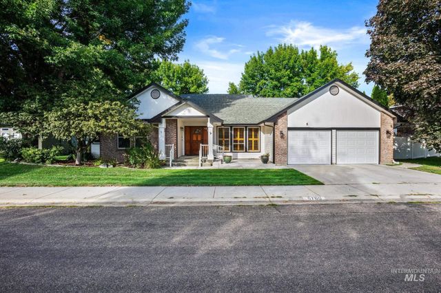 5760 W Plantation Ln, Garden City, ID 83703 property photo