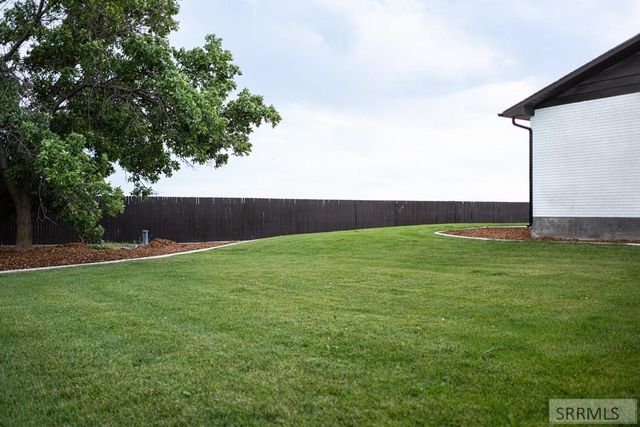 2303 W 3000 N, Rexburg, ID 83440