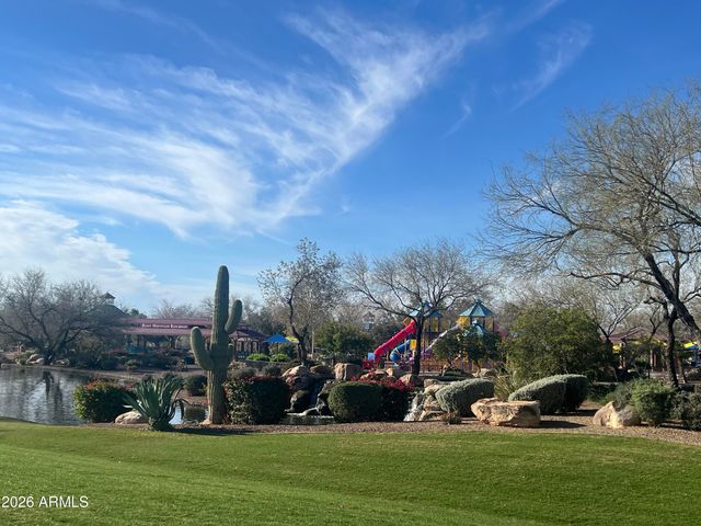 3824 W DESERT CREEK Lane, Phoenix, AZ 85086