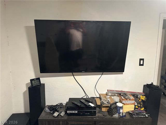 814 F Street, Las Vegas, NV 89106