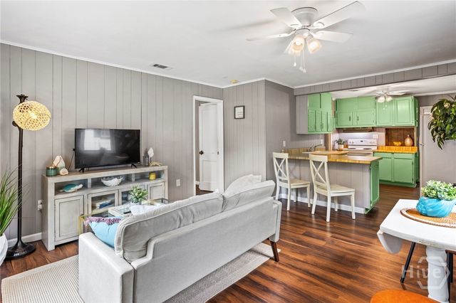 1915 Hawthorne Street, Savannah, GA 31404