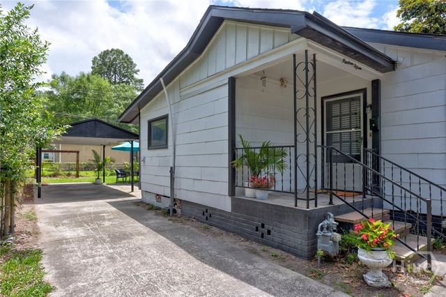 1915 Hawthorne Street, Savannah, GA 31404